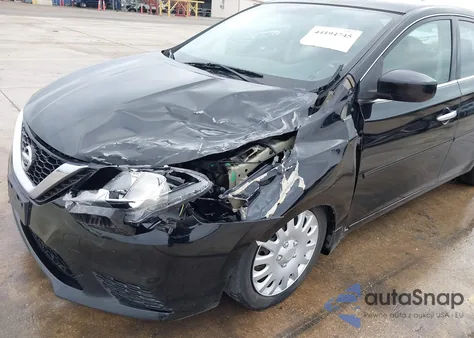 2017 Nissan Sentra S из США, поврежденный, VIN 3N1AB7AP3HY329816